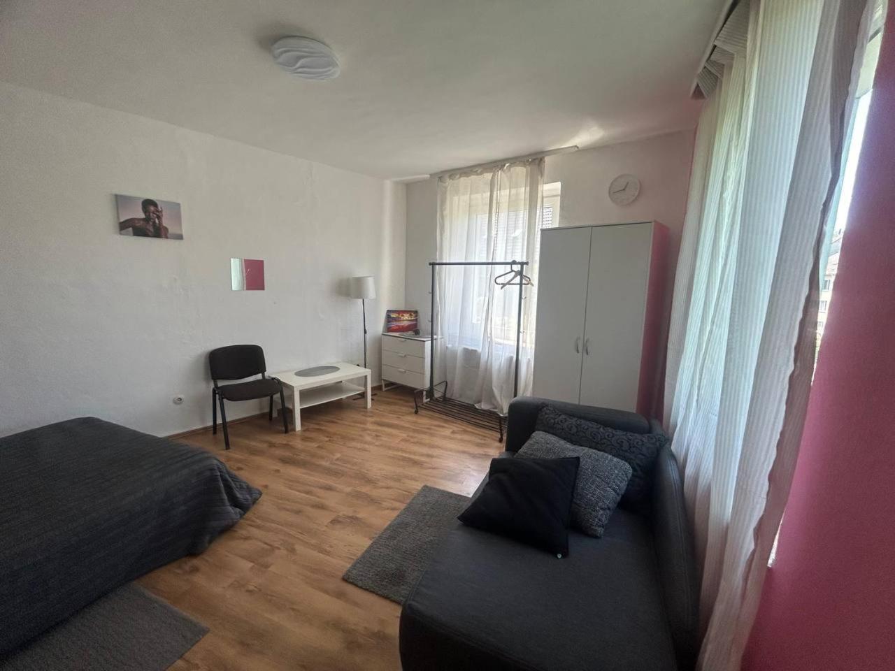 Apartament Hotel Limon Essen Exteriör bild